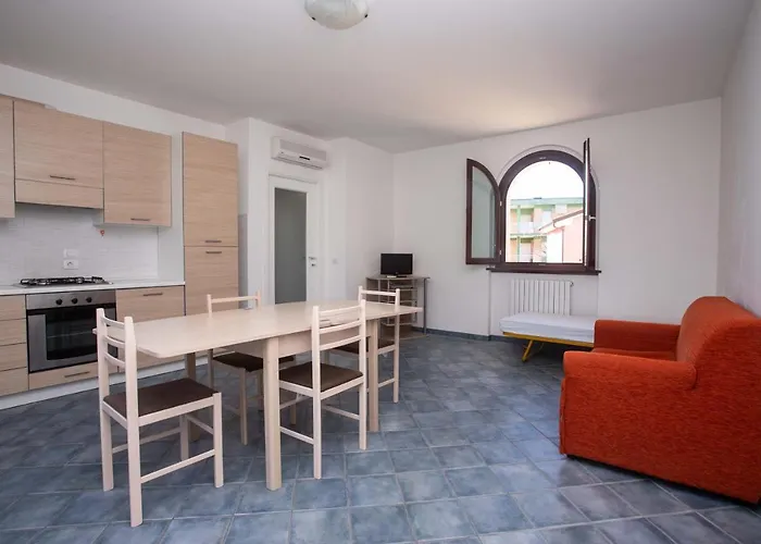 M290 - Marcelli, Nuovo Trilocale Con Terrazzo Marcelli